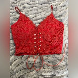 Lace crop cami